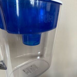 Pur Water Pitcher - Replacement Filter Model
No. PPF900Z, PPF951K Sold Separate